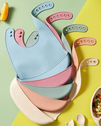 Silicone Bib with Pocket